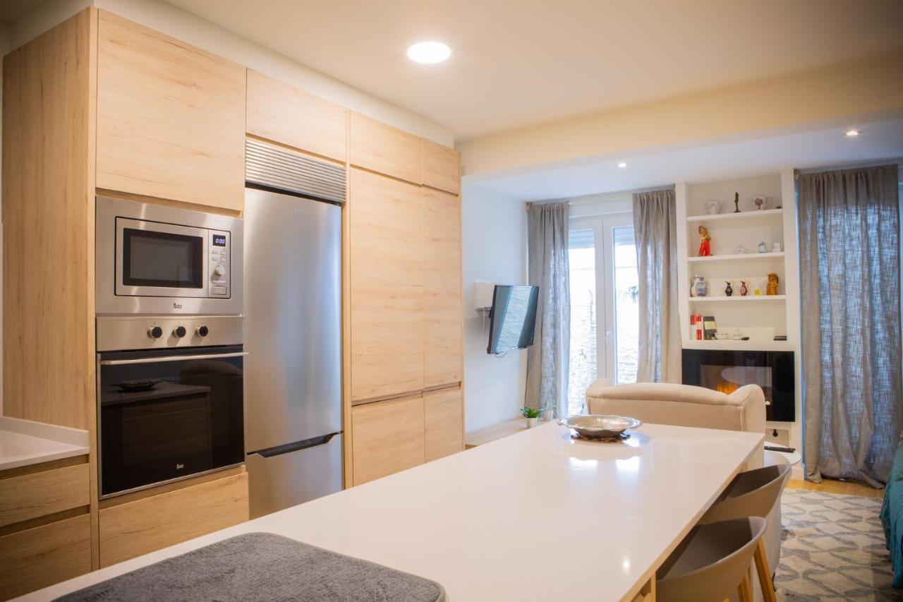 Piso Centrico En Mino Apartment Luaran gambar